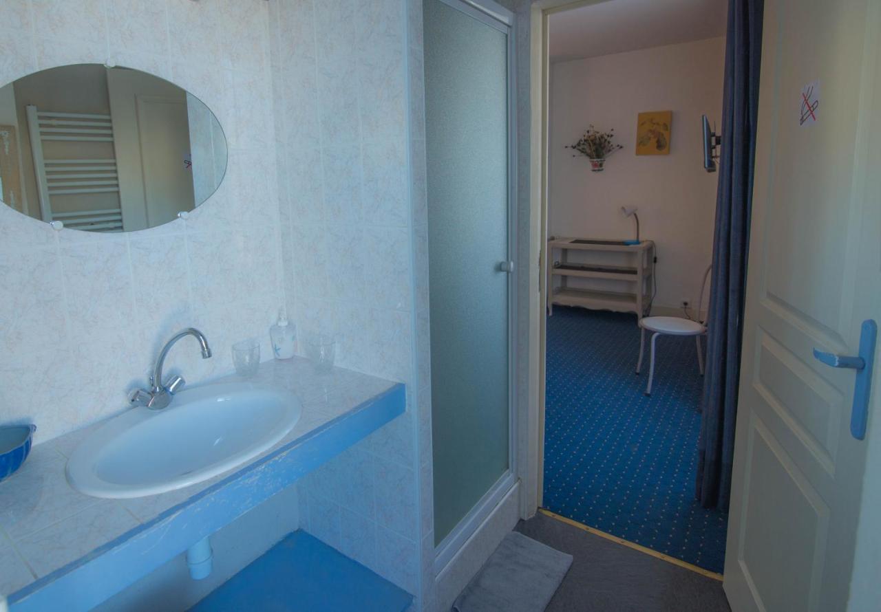 بريف لا غايلارد Chambres D'Hotes Andrea المظهر الخارجي الصورة